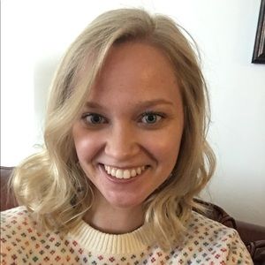 Meet your Posher, Caroline